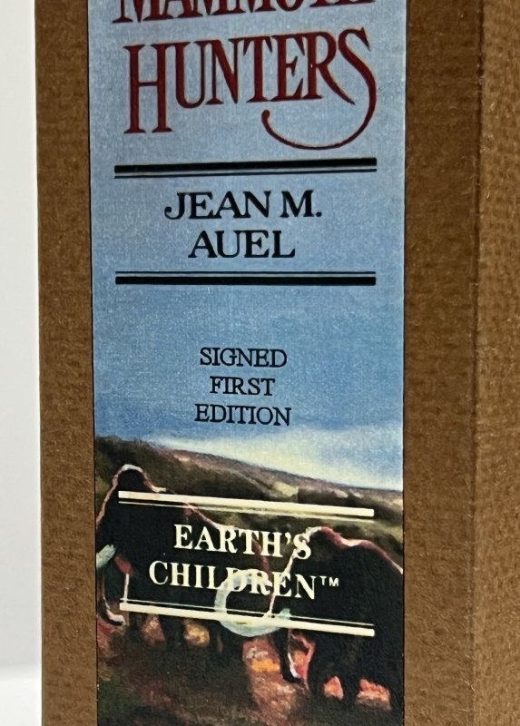 CUSTOM  SLIPCASE for Jean M. Auel - THE MAMMOTH HUNTERS - 1st Edition / 1st Printing
