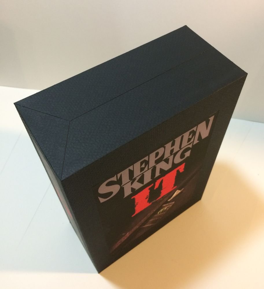 CUSTOM SLIPCASE for Stephen King - IT - 1st Edition / 1st Printing