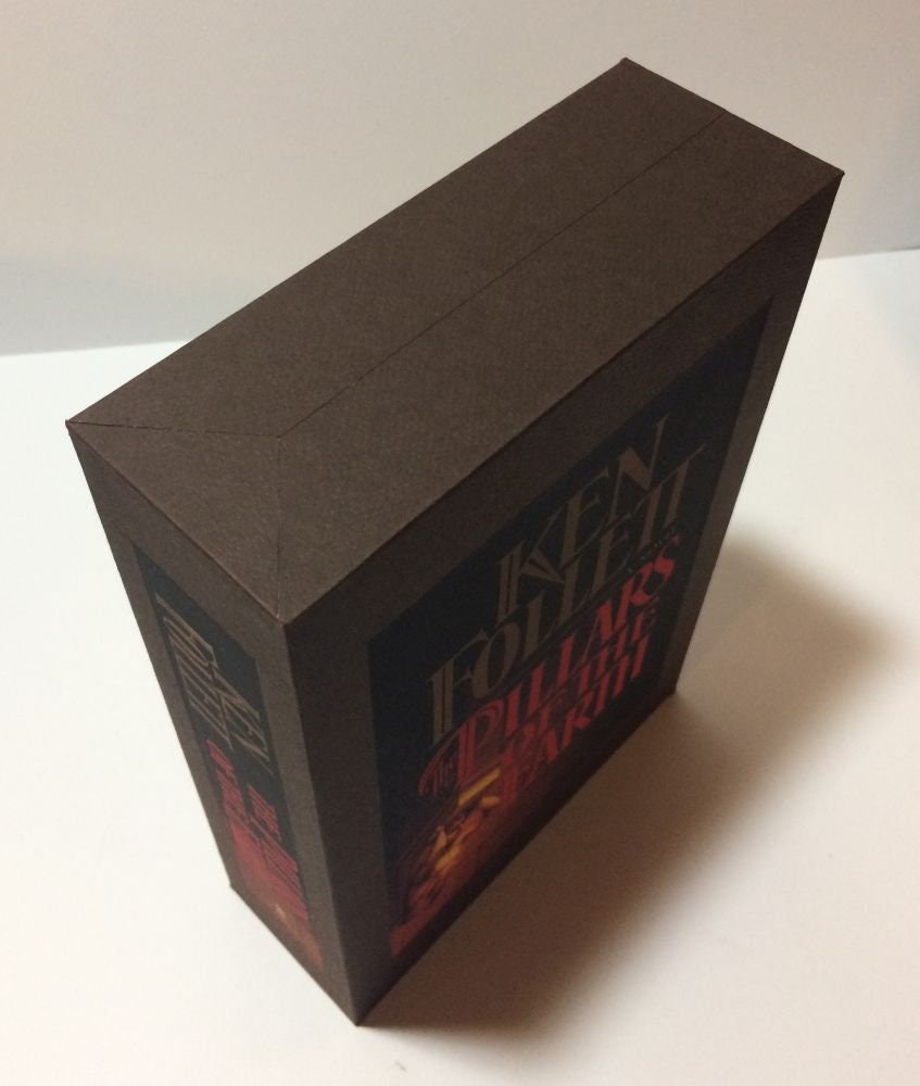 CUSTOM SLIPCASE for Ken Follet - Pillars Of The Earth - 1st Printing / 1st Printing