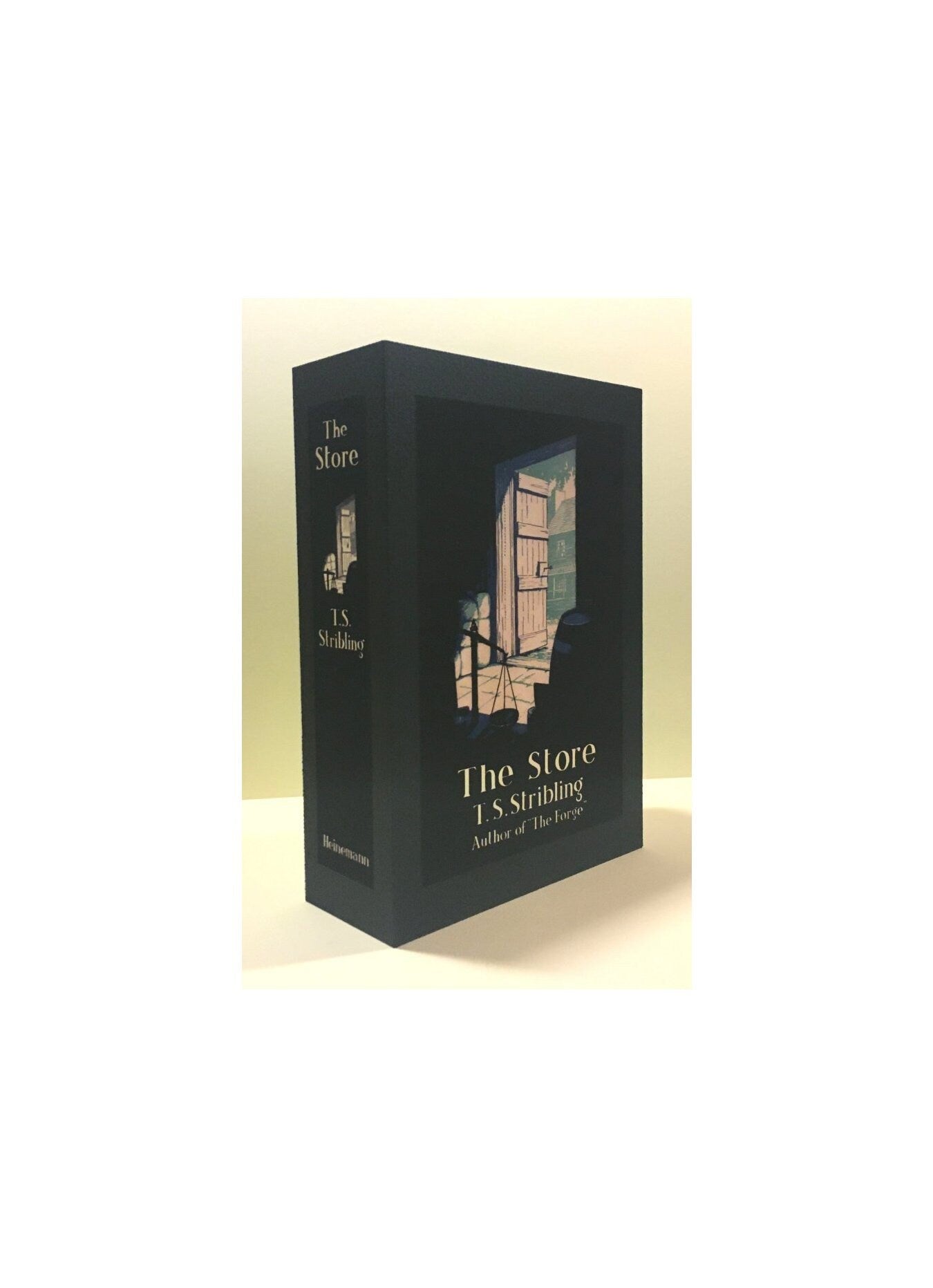 CUSTOM SLIPCASE for T. S. Stribling - The Store - UK Edition